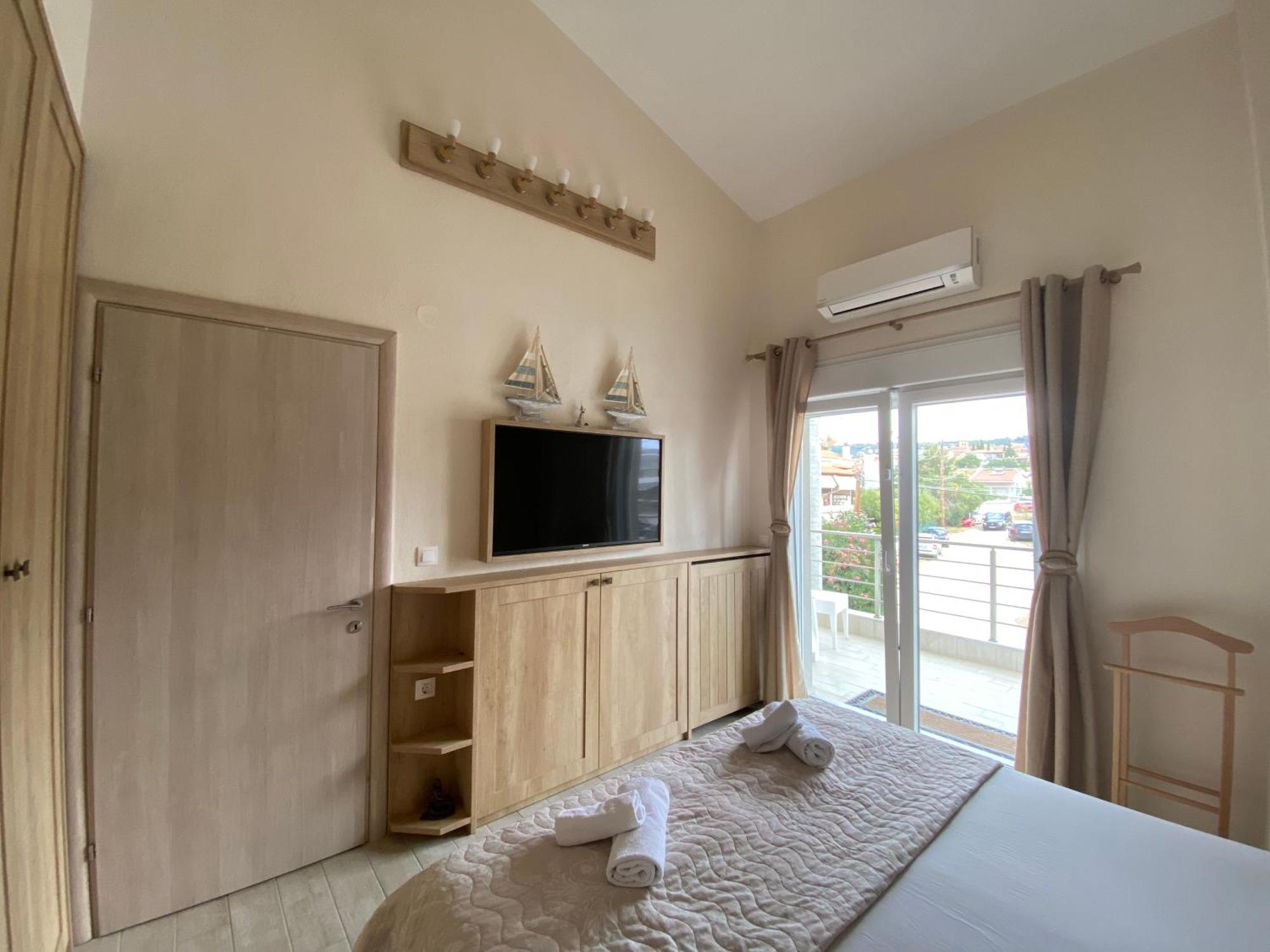 Villa Nikoleti Luxury Living Nikiti  Exterior photo